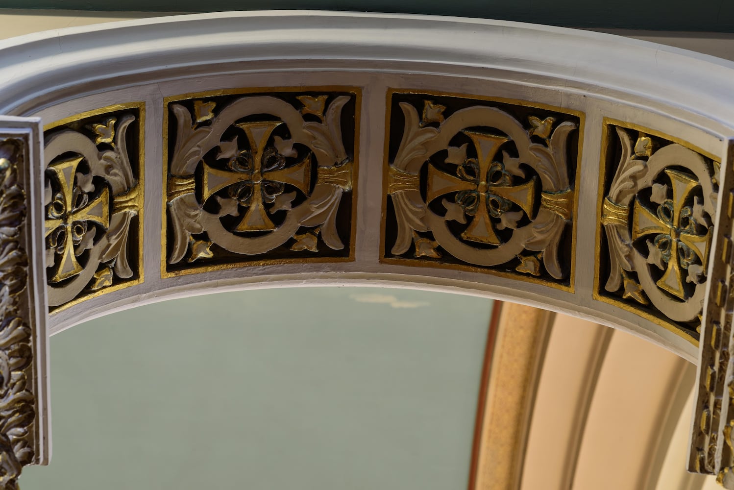 PHOTOS: The exquisite Annunciation Greek Orthodox Church decorated for Christmas