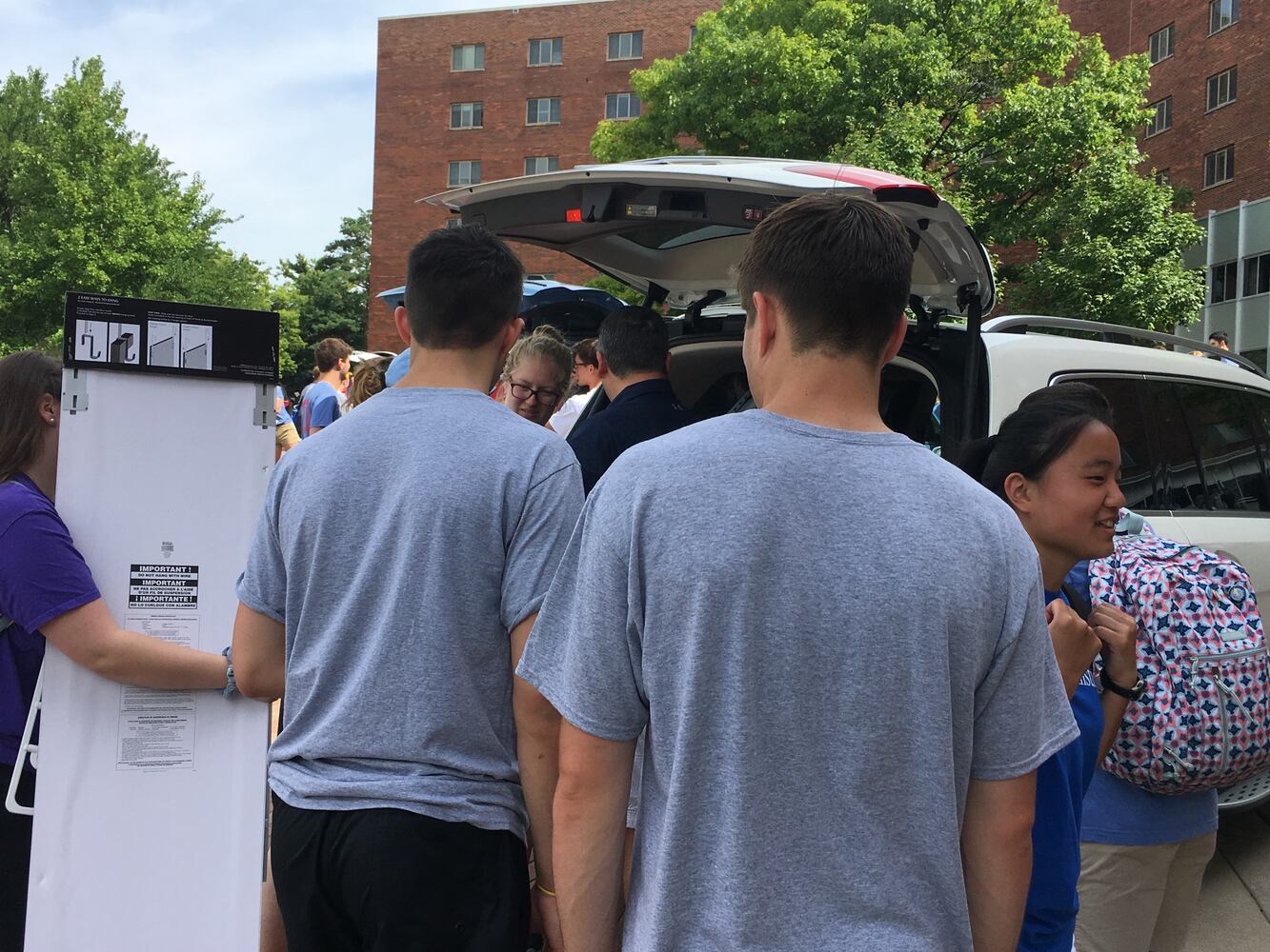 PHOTOS: More than 2K freshmen arrive at UD