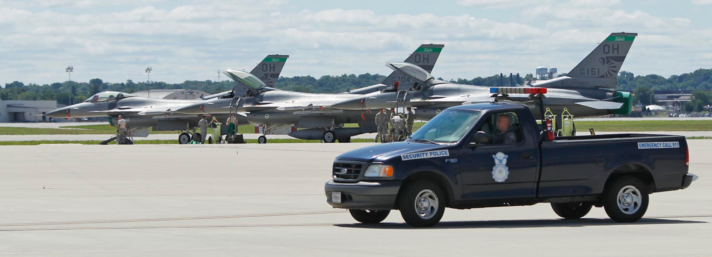 Fighter Jets Return to Wright-Patt