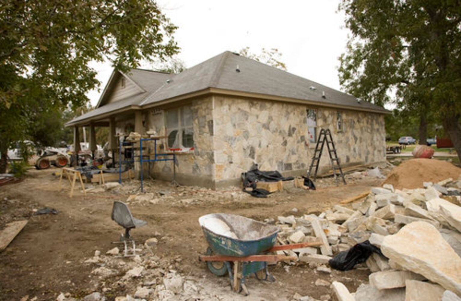 Maldonado family's new house, 12.25.10