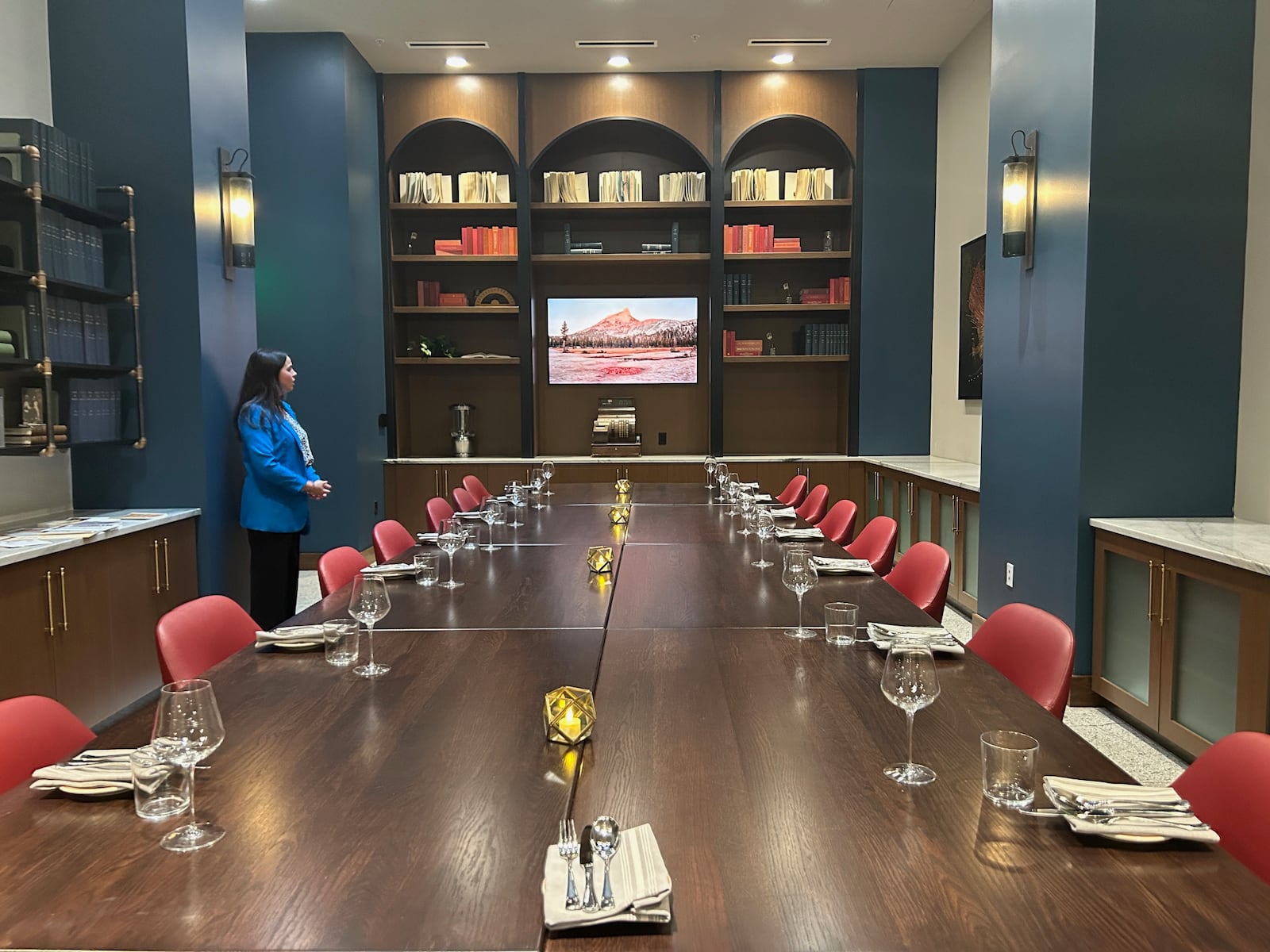 Hotel Ardent design pays tribute to Dayton’s history of innovation. Dayton inventions are on display at the front desk. An NCR cash register is displayed in the private dining room. Guestrooms feature framed patents. A Rube Goldberg-like "Negroni Machine" makes cocktails with a press of a button. CONTRIBUTED/HANNAH KASPER