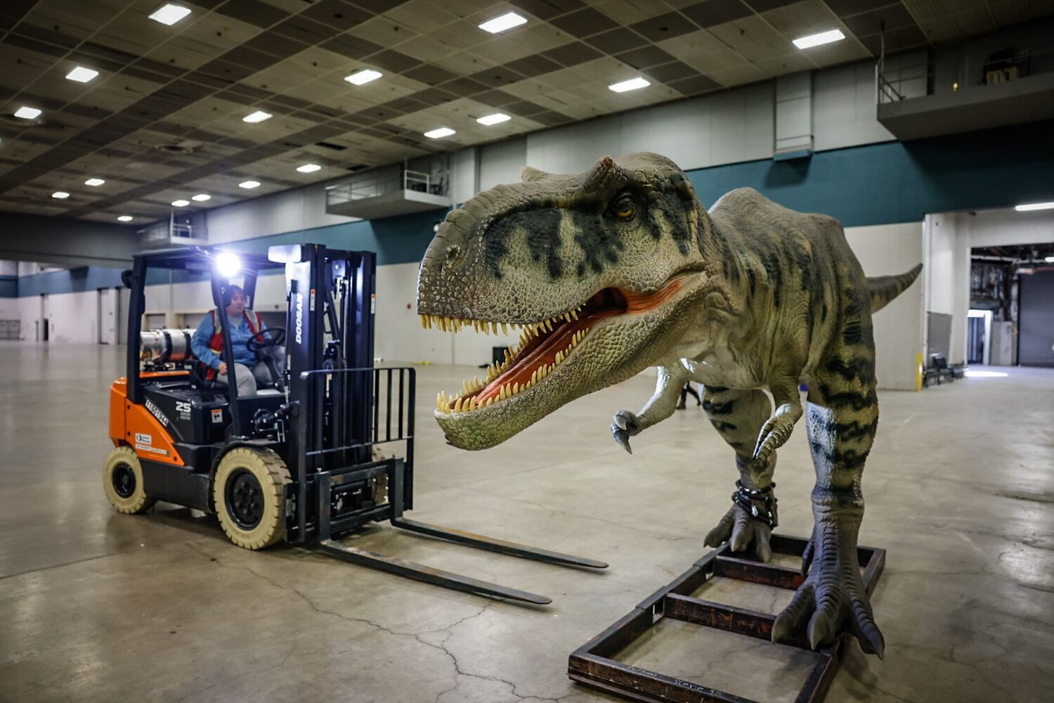 Dinosaurs invade Dayton Convention Center