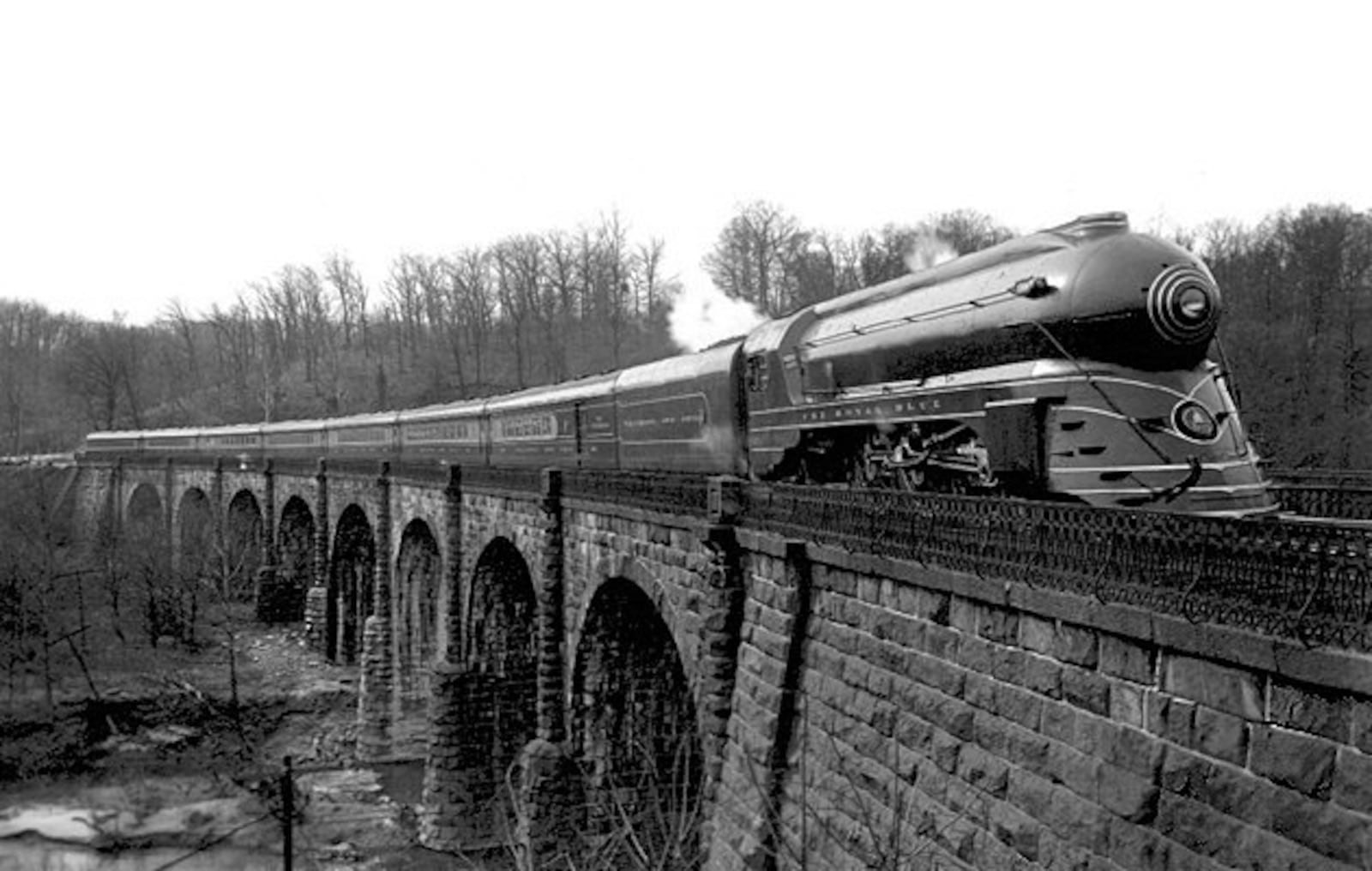 The Baltimore & Ohio Railroad’s Royal Blue train on the Thomas Viaduct, south of Baltimore, Maryland in a 1937 staged publicity photograph. PHOTO FROM THE B&O PUBLIC RELATIONS ARCHIVE