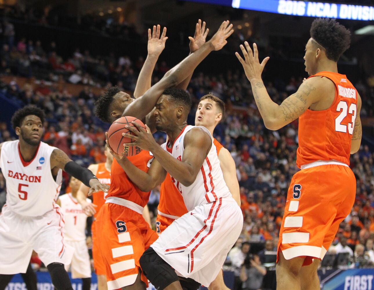 Dayton Flyers vs. Syracuse Orange