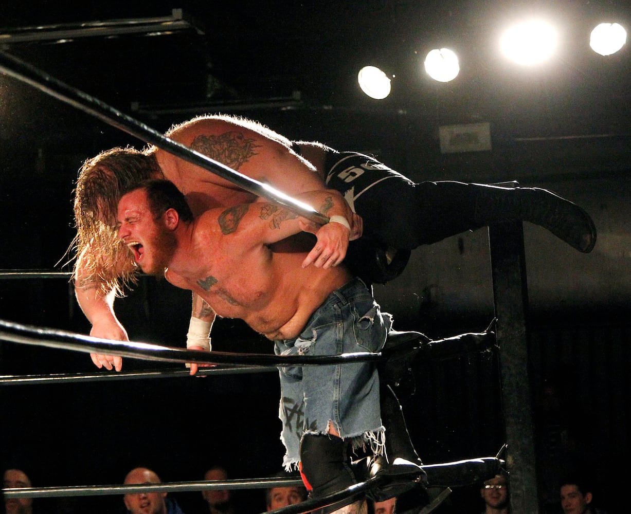 WATCH: Pro Wrestling right here in Dayton