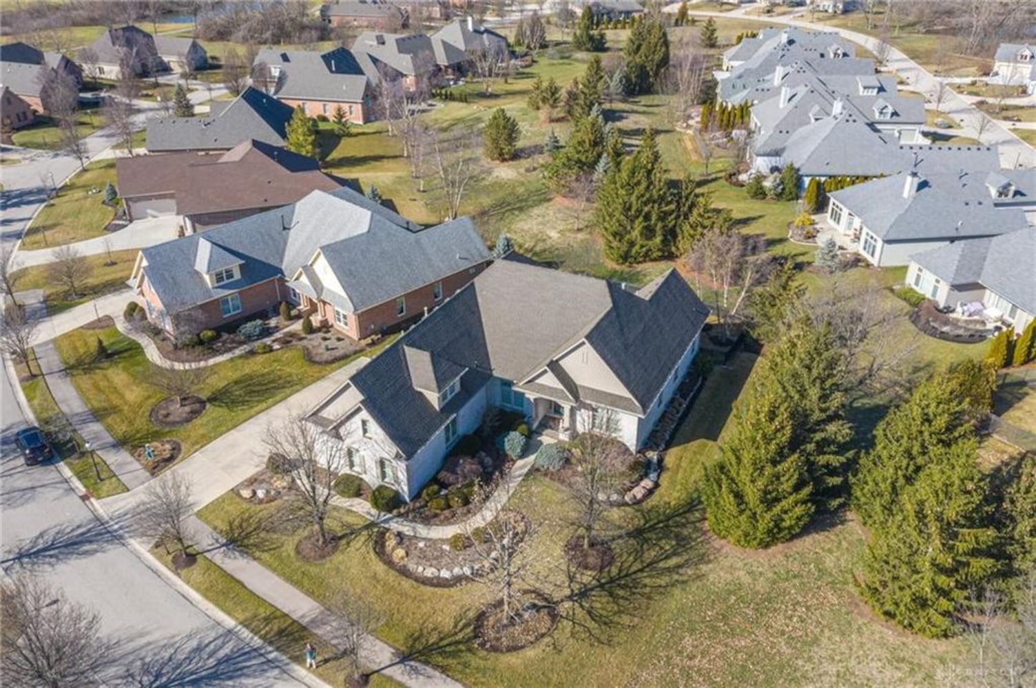PHOTOS: Features HomesPlus home on Yankee Trace golf course