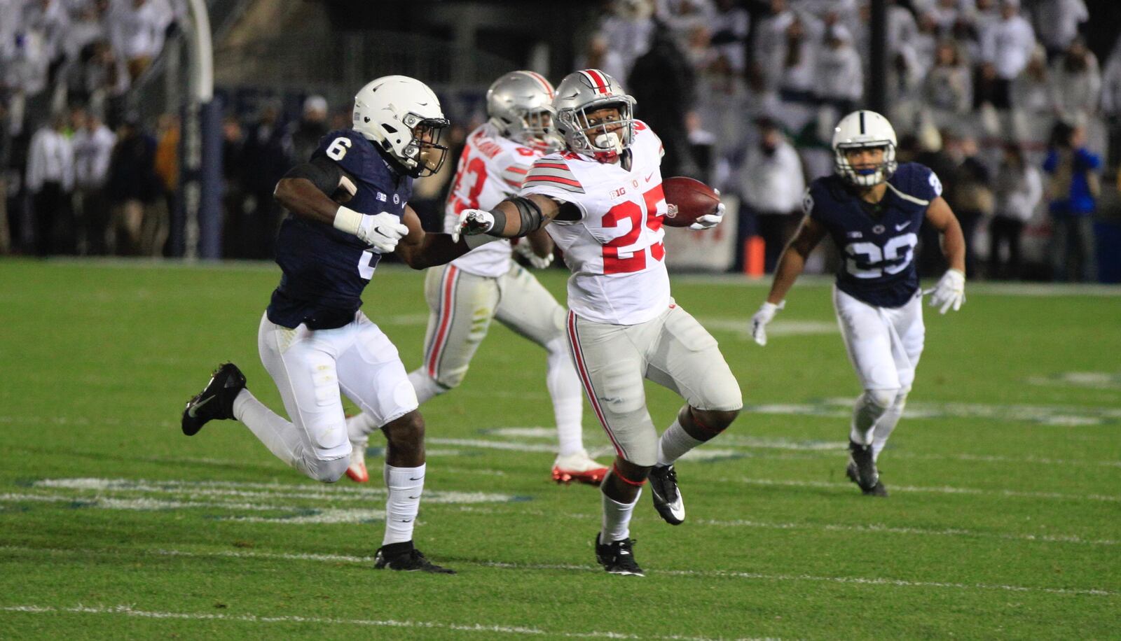 Ohio State’s Mike Weber carries the ball. David Jablonski/Staff