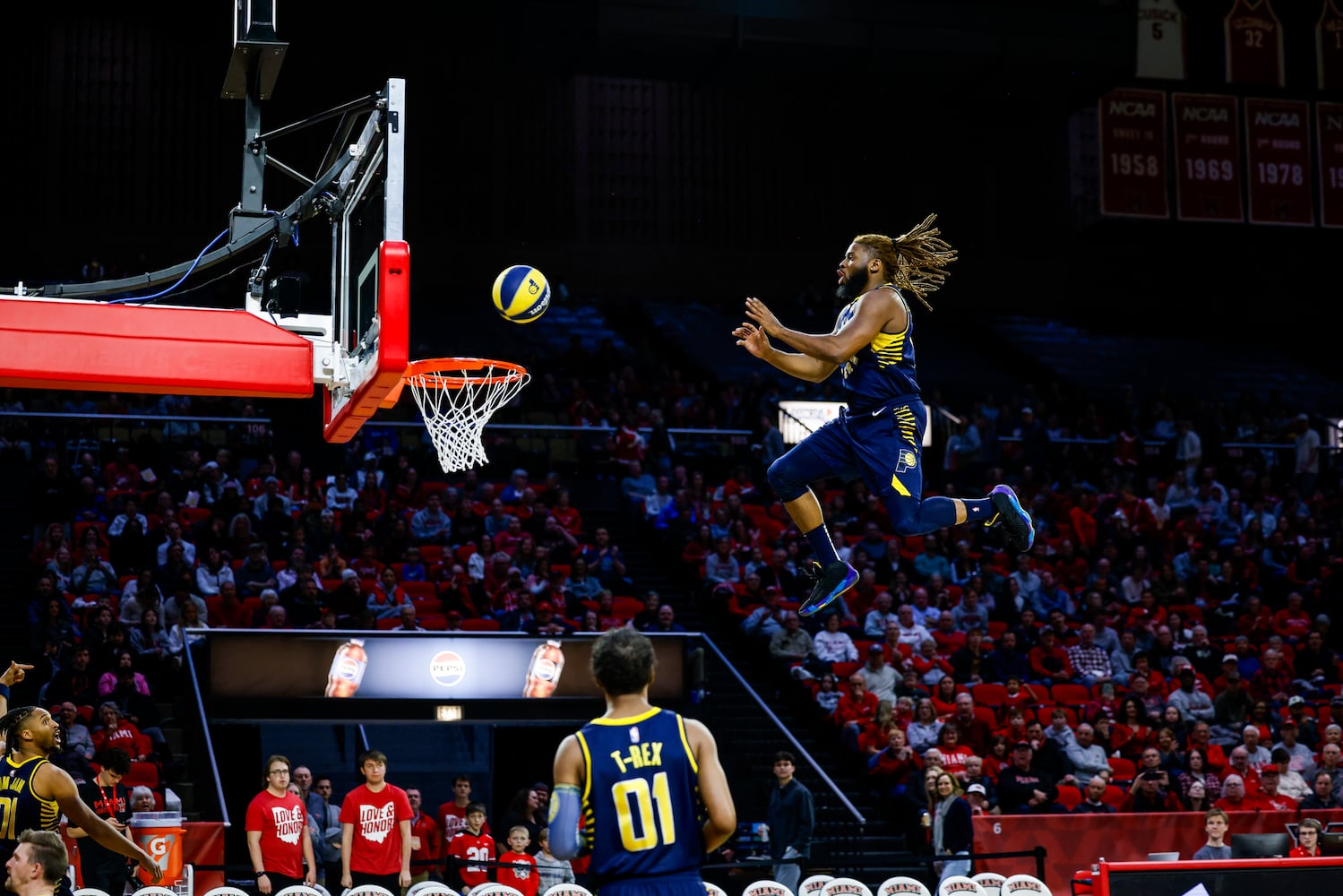 030725 Pacers Dunk team