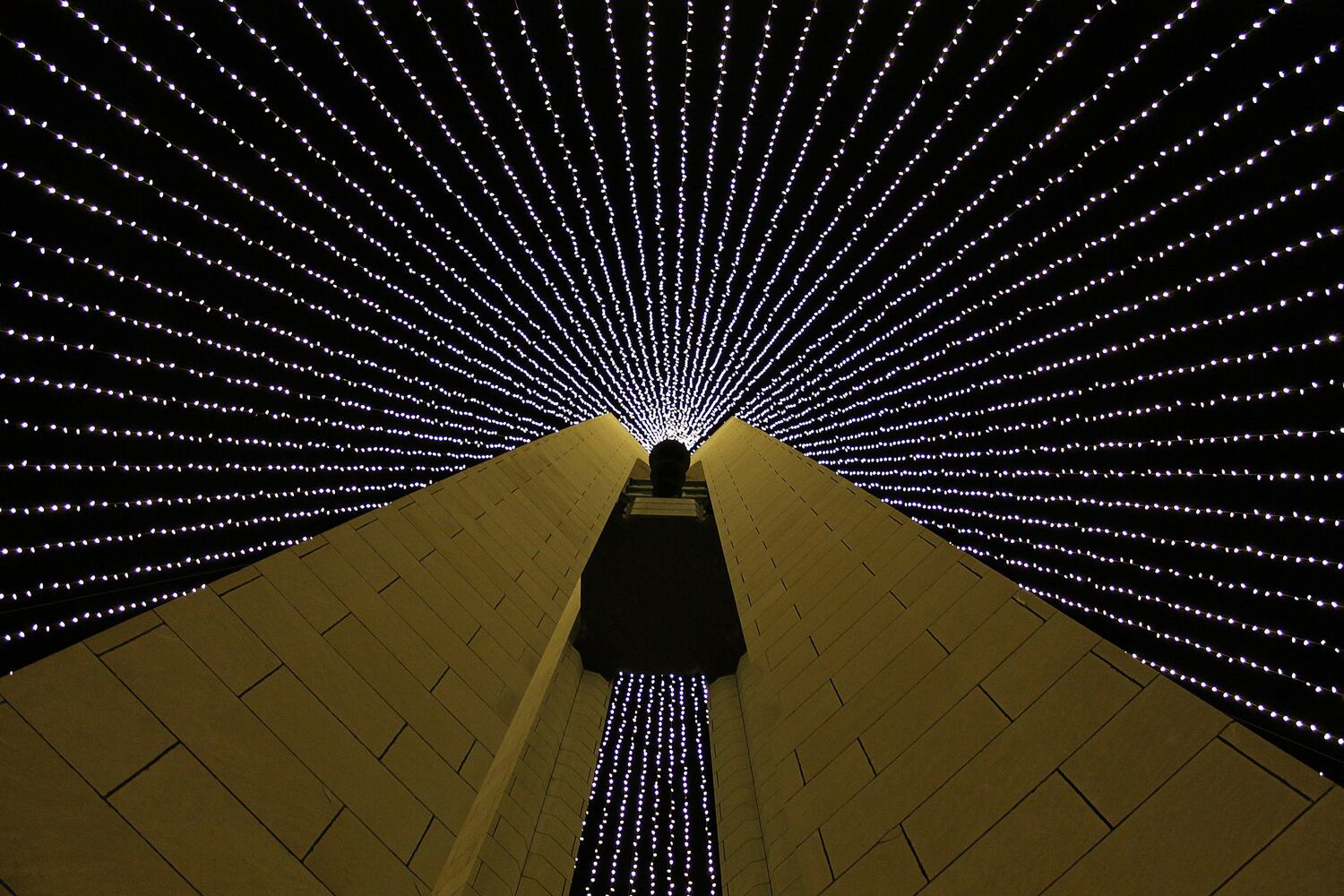 The breathtaking Tree of Light and 7 more ways to find your Christmas spirit at Carillon Park