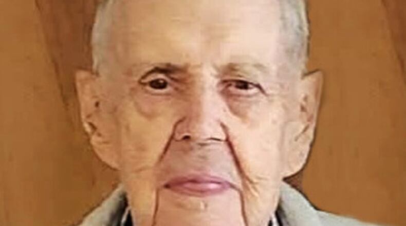 Photo of Gordon Turner