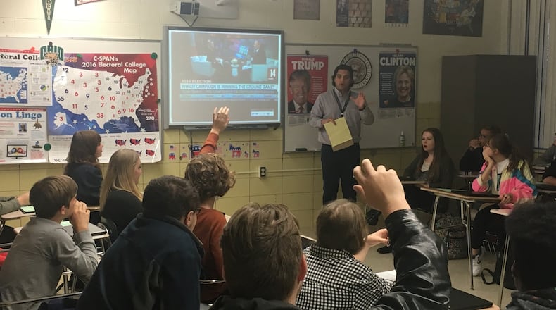 Students in Scott Byer’s American Government class at Fairmont high school discuss gender politics, candidate integrity and voter enthusiasm for the presidential election on Oct. 26, 2016. JEREMY P. KELLEY / STAFF