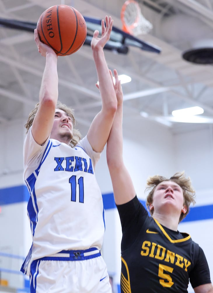 DDN 120425 Sidney Xenia