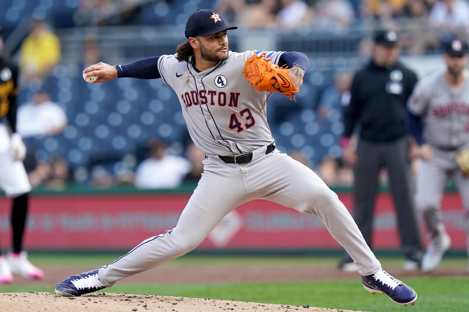 Houston Astros pitcher Lance McCullers Jr. delivers during the first inning of a baseball game against the Pittsburgh Pirates Tuesday, June 3, 2025, in Pittsburgh. (AP Photo/Matt Freed)