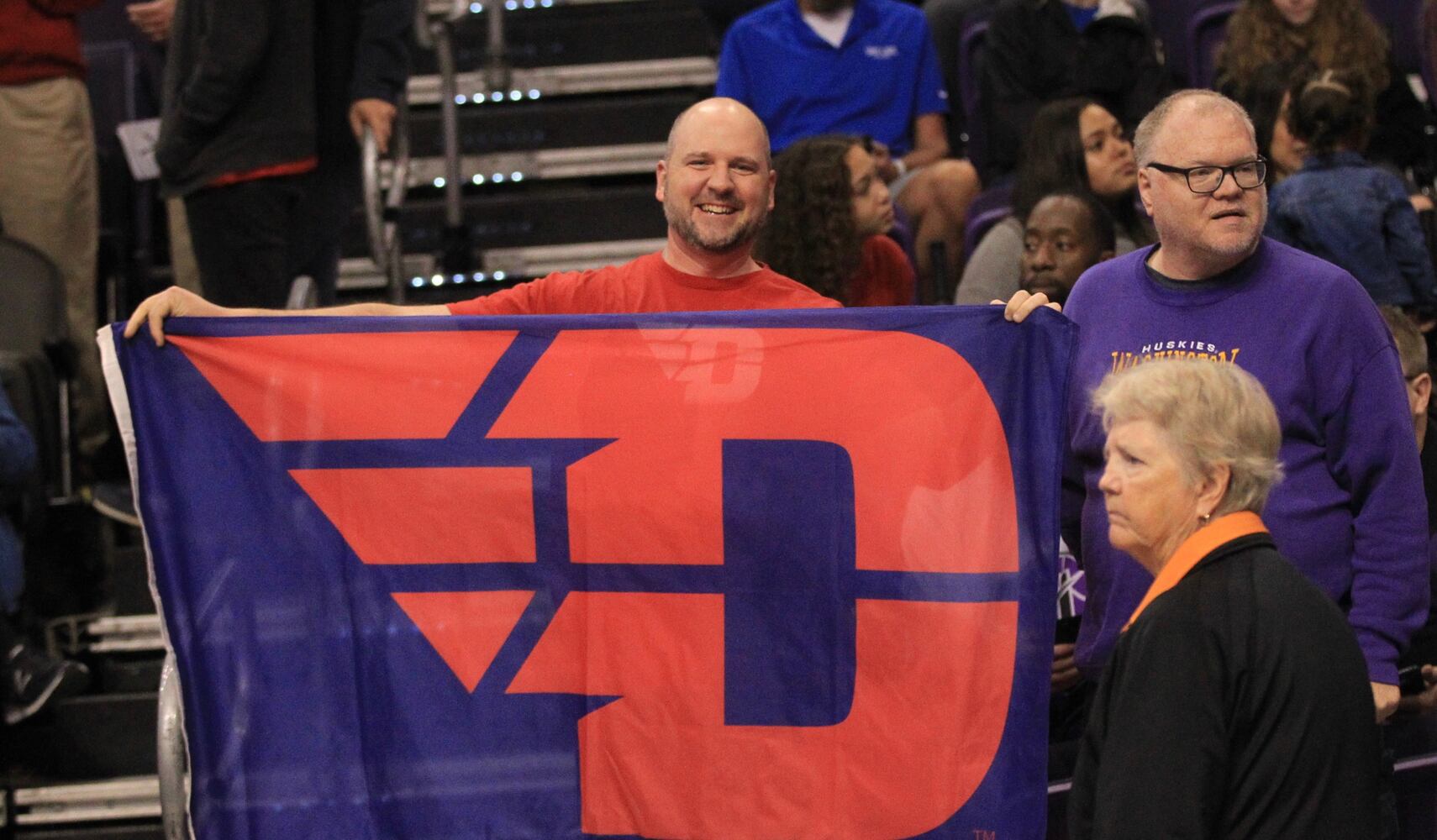 Photos: Dayton Flyers fans watch team team beat Saint Mary’s in Phoenix