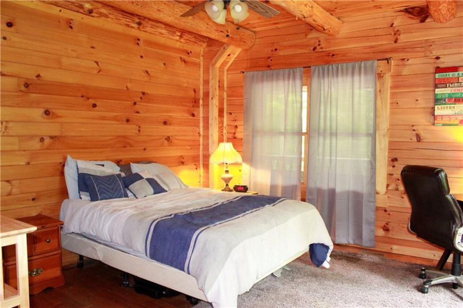 PHOTOS: Cabin home on 45.7 acres on market in Urbana