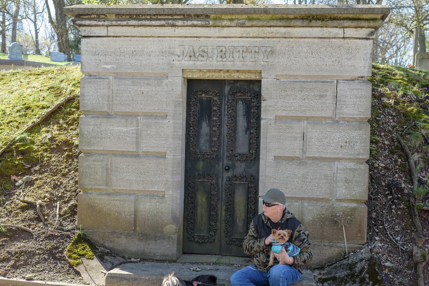 PHOTOS: Woof Walk at Woodland Cemetery & Arboretum