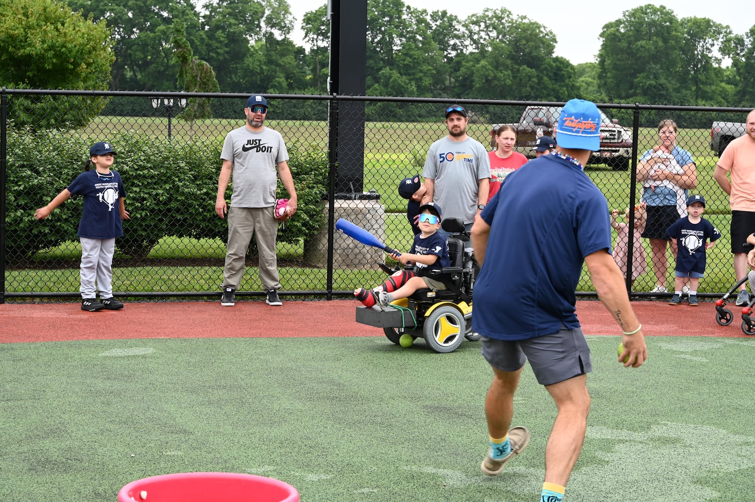 Savannah Bananas make a surprise visit to Nuxhall Miracle League in Fairfield