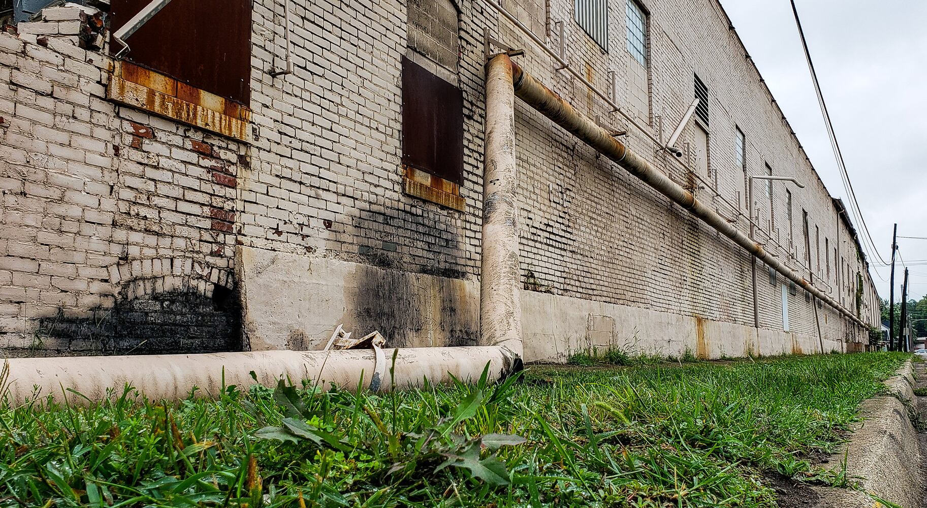 Demolition continues at former Franklin Boxboard building