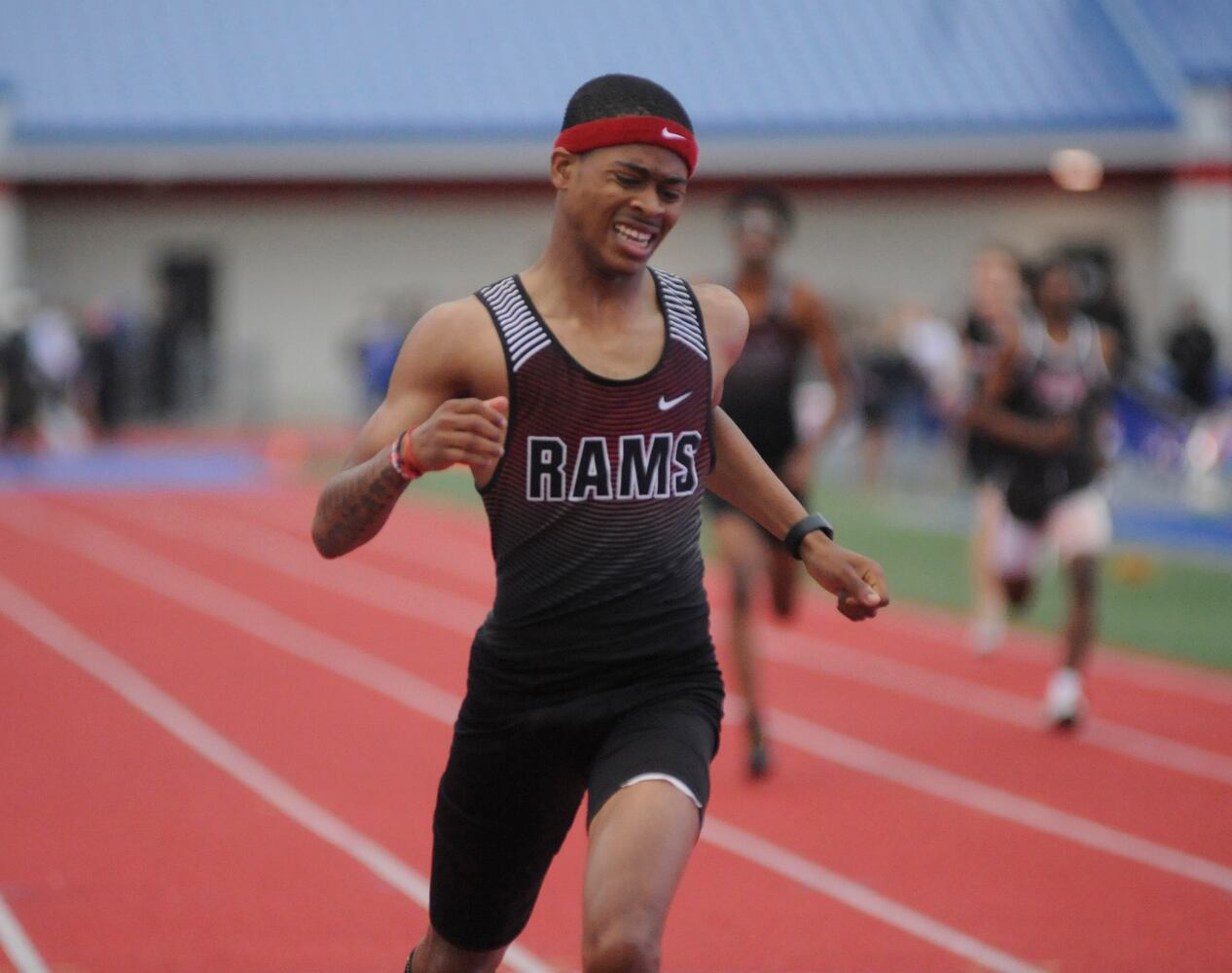 Photo gallery: D-I district track and field at Piqua