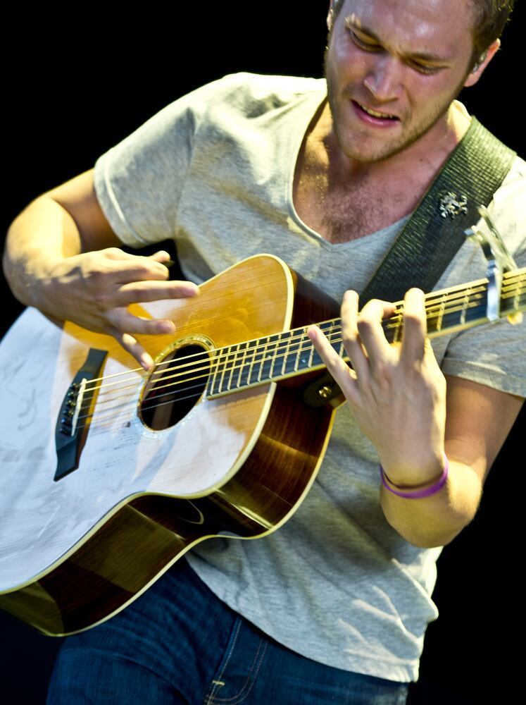 John Mayer, Phillip Phillips thrill Riverbend crowd