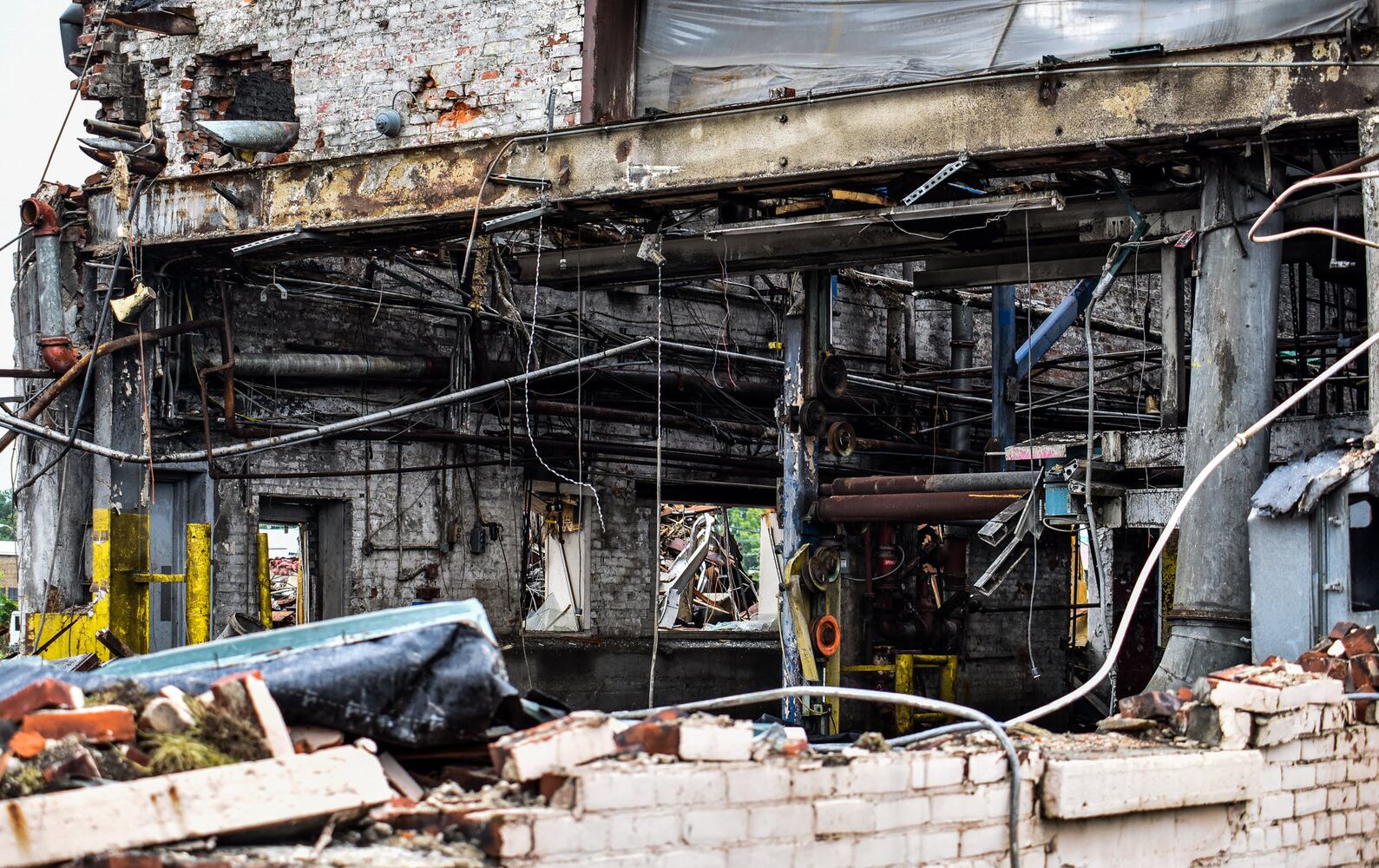 Demolition continues at former Franklin Boxboard building