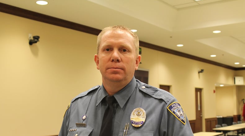 Centerville police Officer John Davis advocates for the “run, hide, fight” emergency response strategy when people face dangerous threats. CORNELIUS FROLIK / STAFF