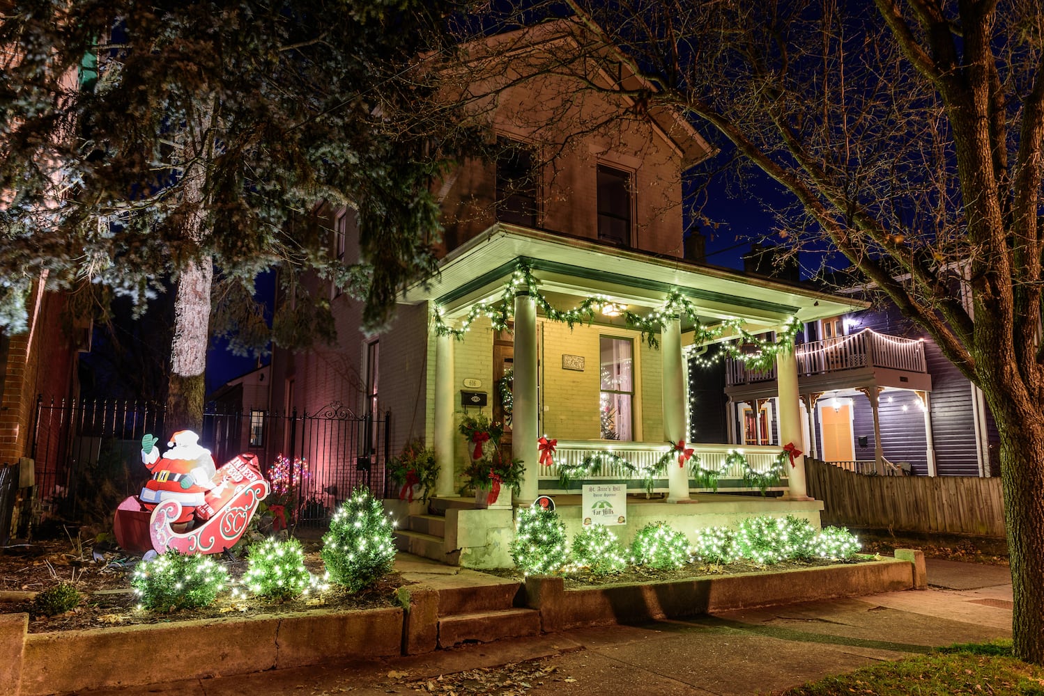 PHOTOS: Holiday on the Hill in the St. Anne's Hill Historic District
