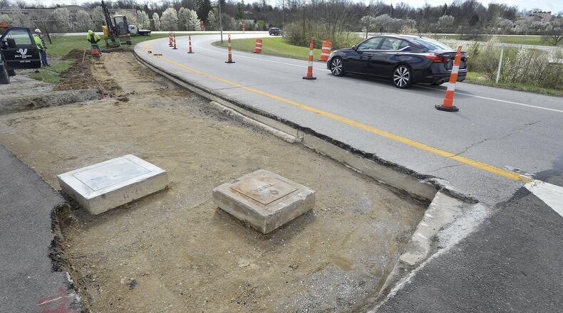 The Indian Ripple Road bridge over I-675 will see two months of lane closures, as contractors started work on Monday. MARSHALL GORBYSTAFF