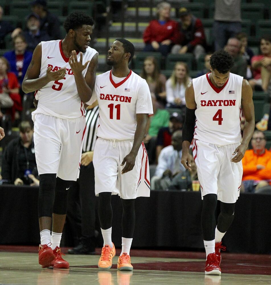 Dayton Flyers seniors think about Steve McElvene every day