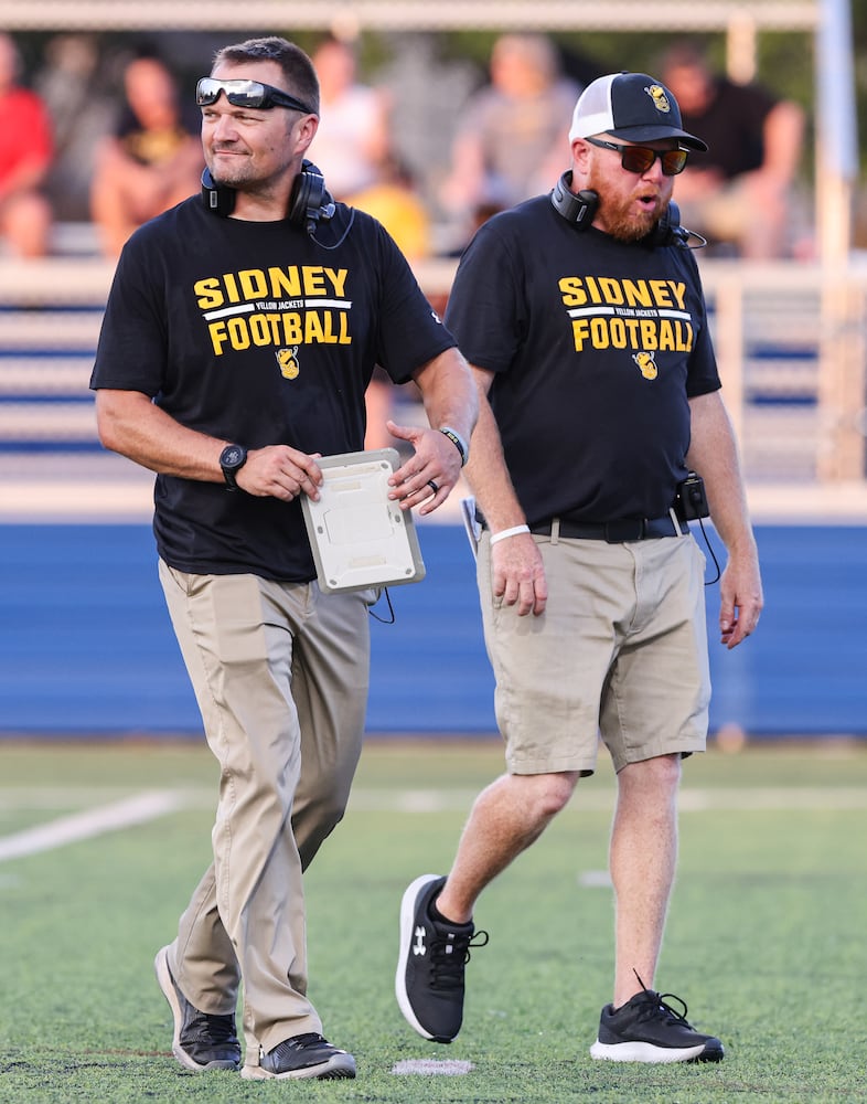 081525 DDN CJ Sidney football Kyle Coleman Frank Guillozet