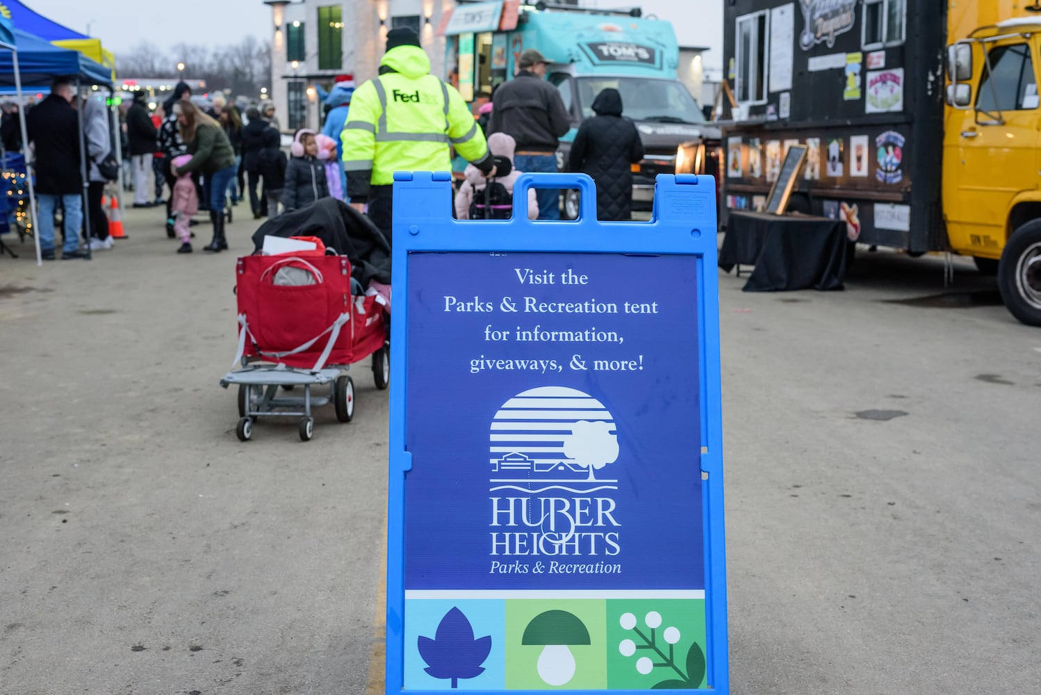 PHOTOS: 2025 Huber Heights Holiday Parade & Tree Lighting