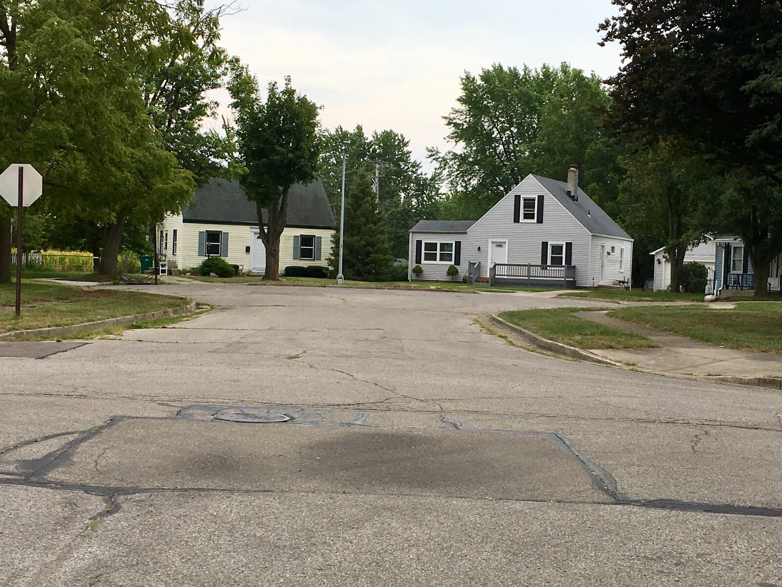 Sunday’s police-involved fatal shooting took place near a cul-de-sac at the corner of East Bataan Drive and Craig Drive. MARK GOKAVI/Staff