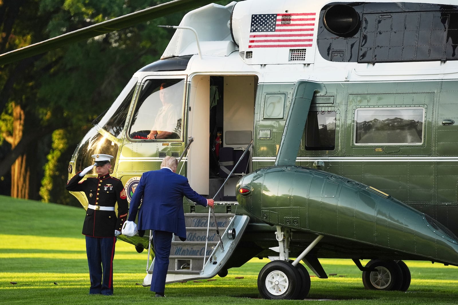 President Donald Trump boards Marine One on the South Lawn of the White House, Tuesday, June 24, 2025, on his way to The Hague, to join world leaders gathering in the Netherlands for a two-day NATO summit. (AP Photo/Evan Vucci)