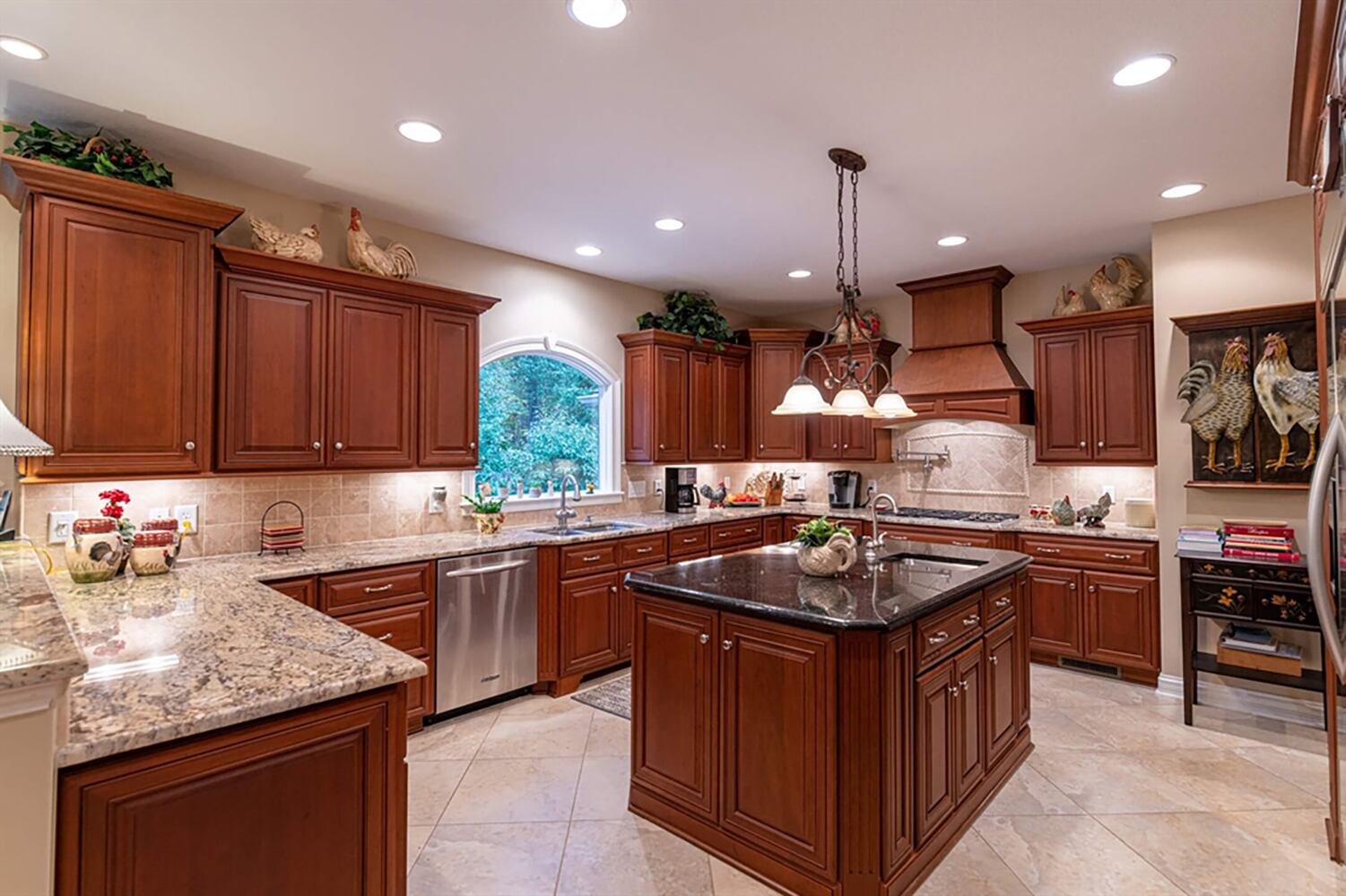 PHOTOS: Luxury home in Springboro