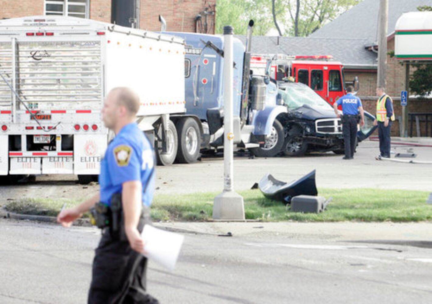 Crash at Woodman, Burkhardt