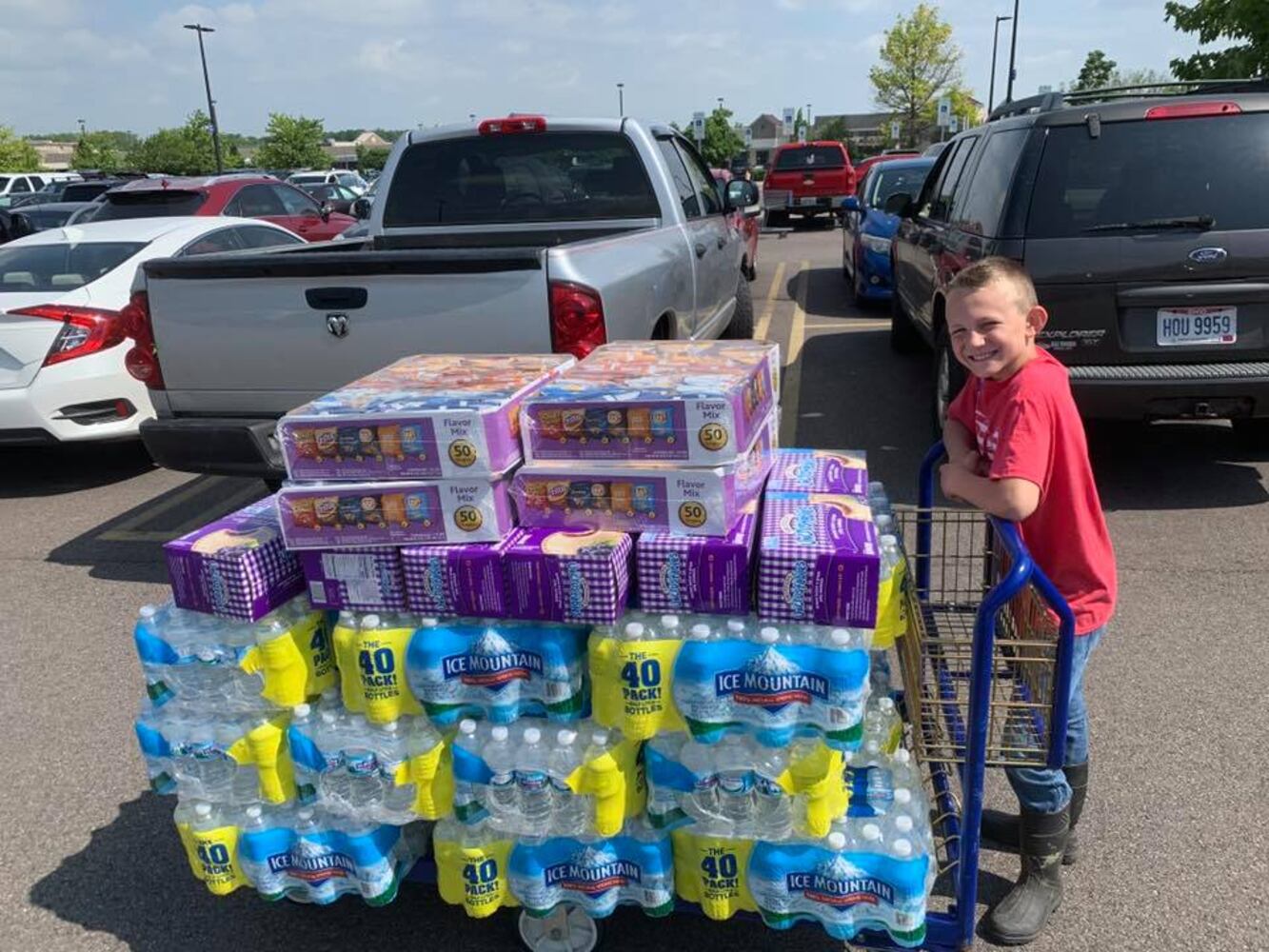 PHOTOS: People helping people after devastating tornadoes strike Miami Valley