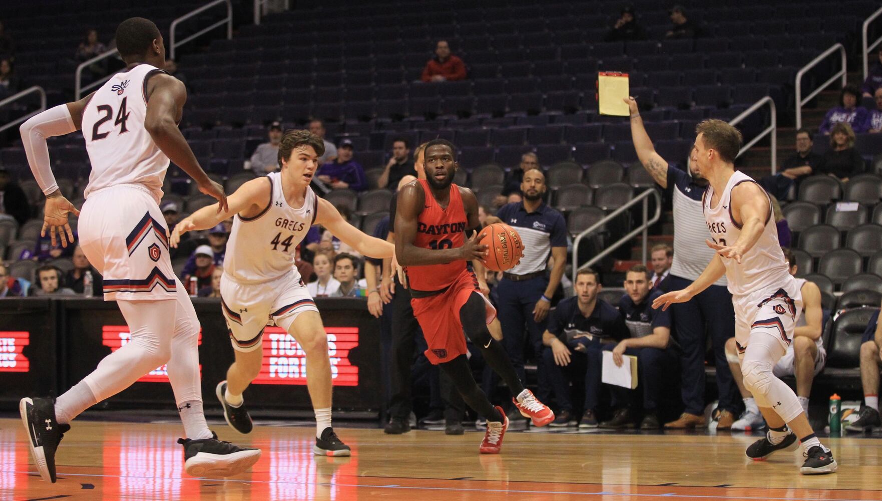 Photos: Dayton Flyers vs. Saint Mary’s Gaels