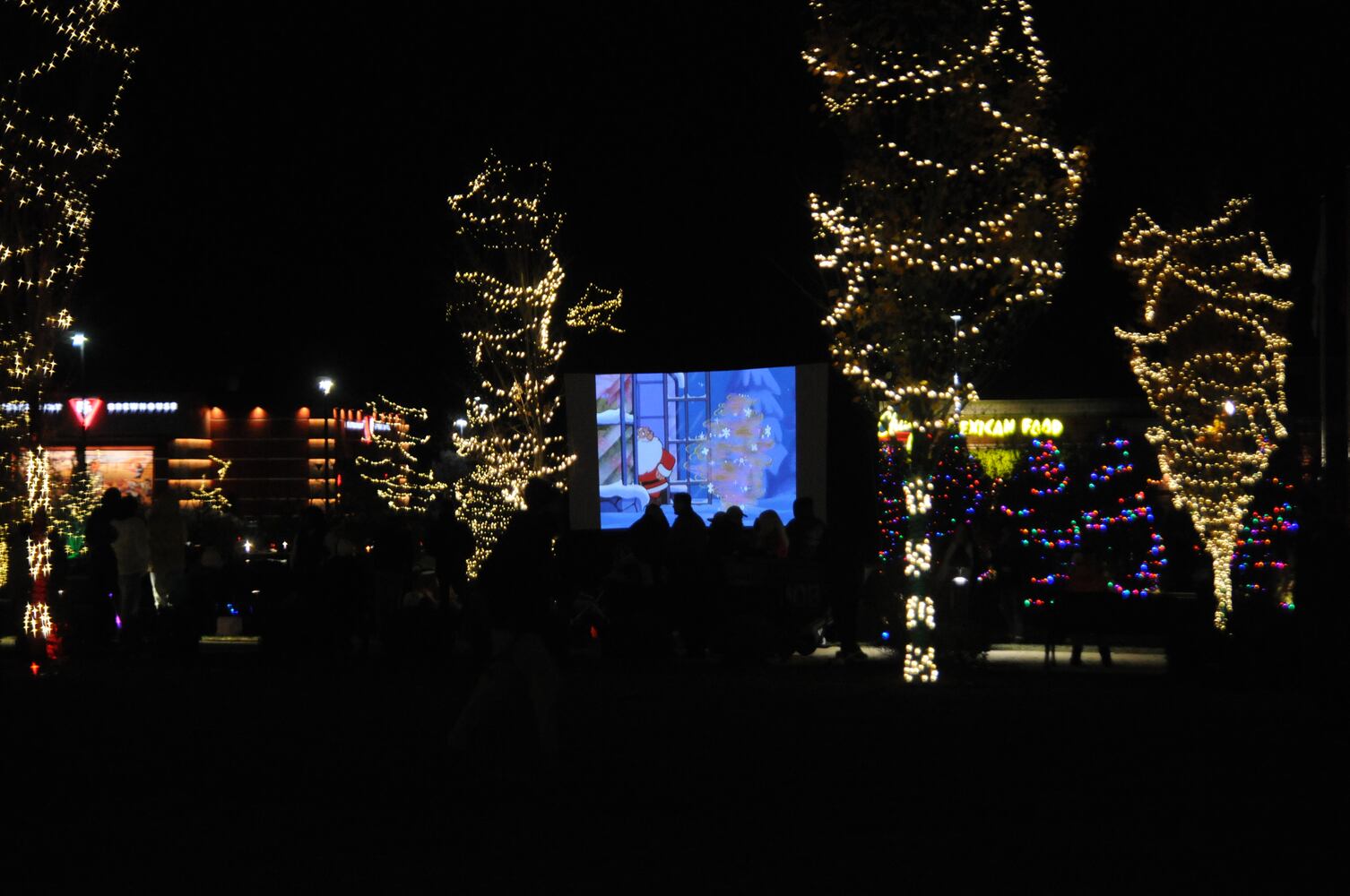 PHOTOS: Budweiser Clydesdales, Santa and more early holiday fun at Austin Landing’s tree lighting