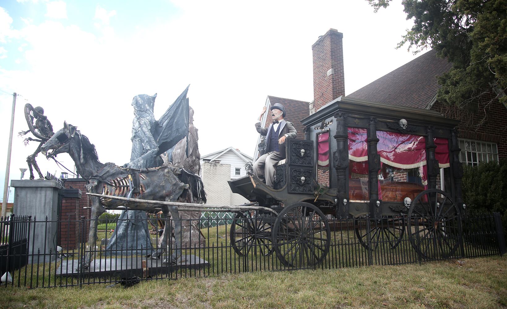 PHOTOS: Elaborate Halloween decorations transform Fairborn into the creepiest of communities