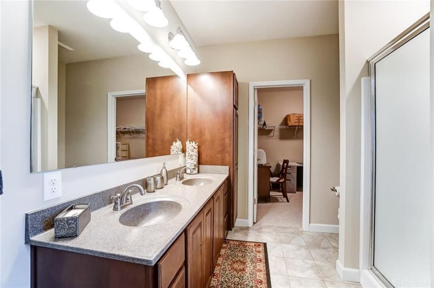 PHOTOS: Centerville-area home has 1.78 acres  nestled among trees