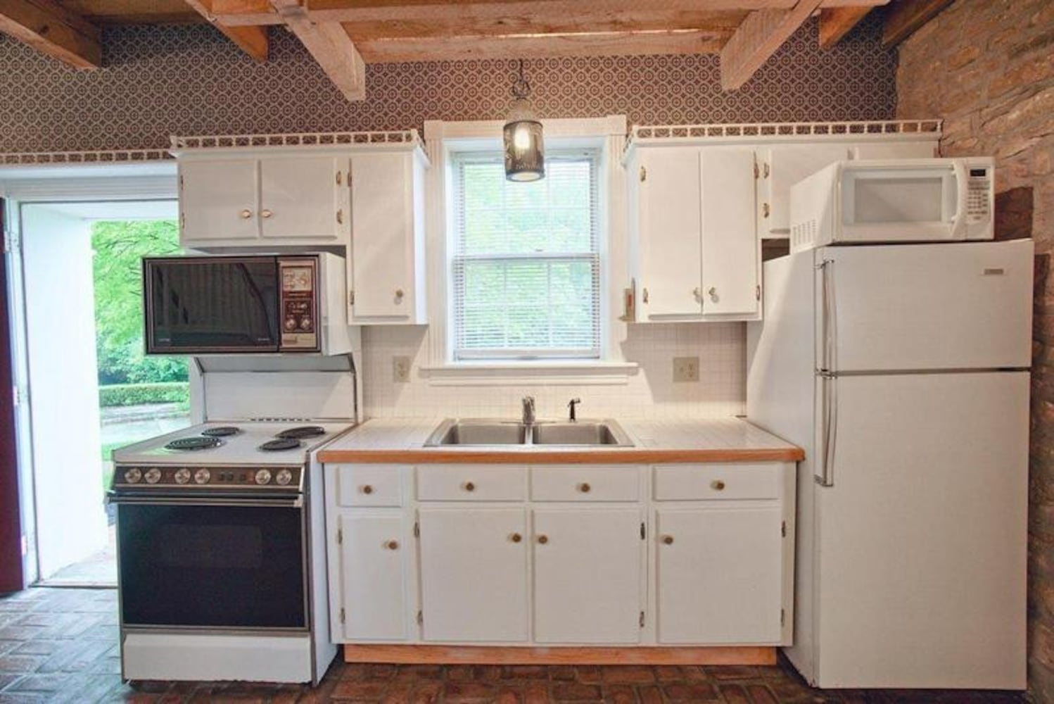 PHOTOS: 10-acre local estate features 3 stone buildings