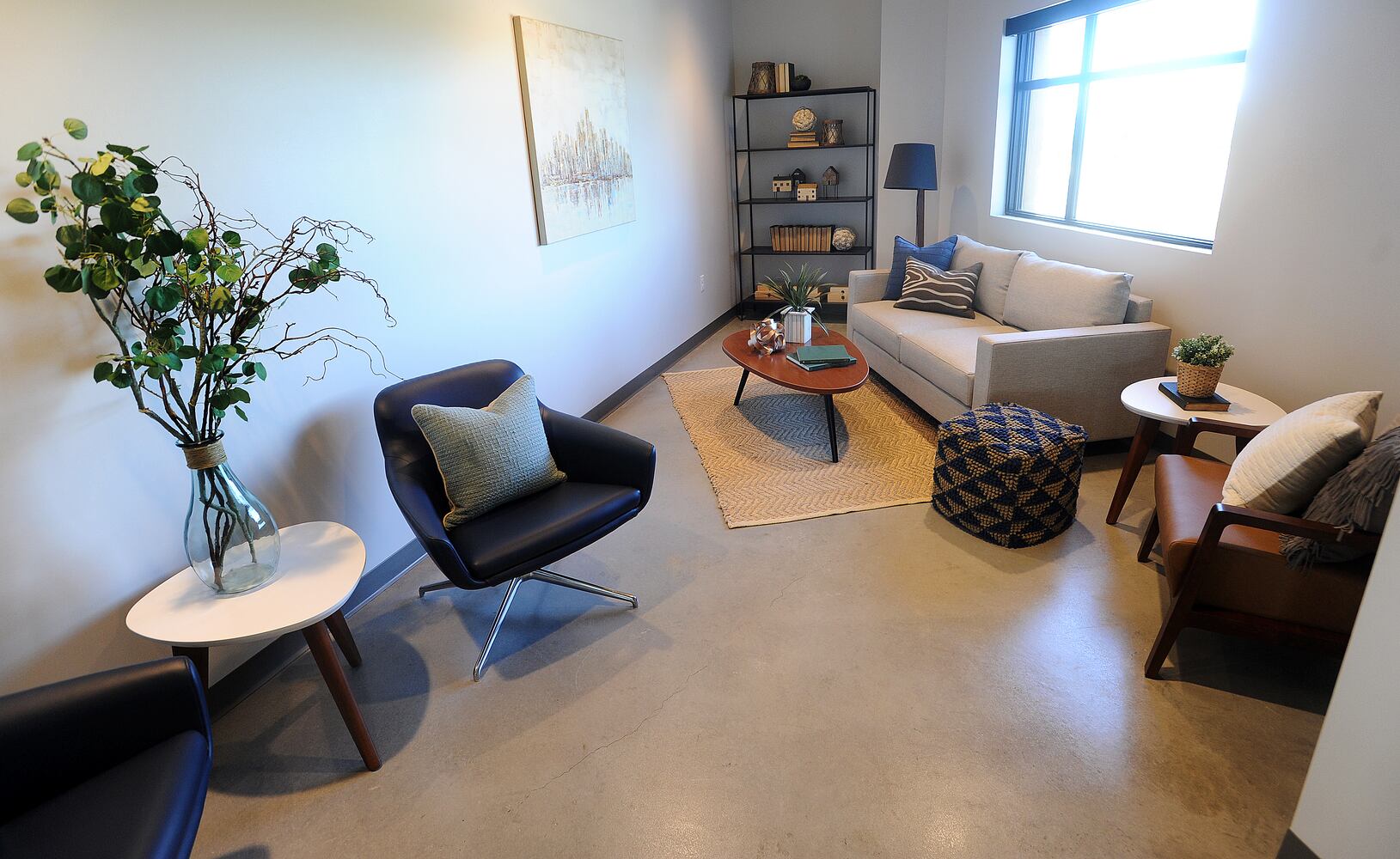 OneFifteen Living holds ribbon cutting