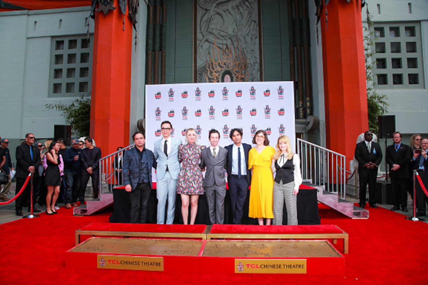 Photos: The Big Bang Theory Cast holds series finale party