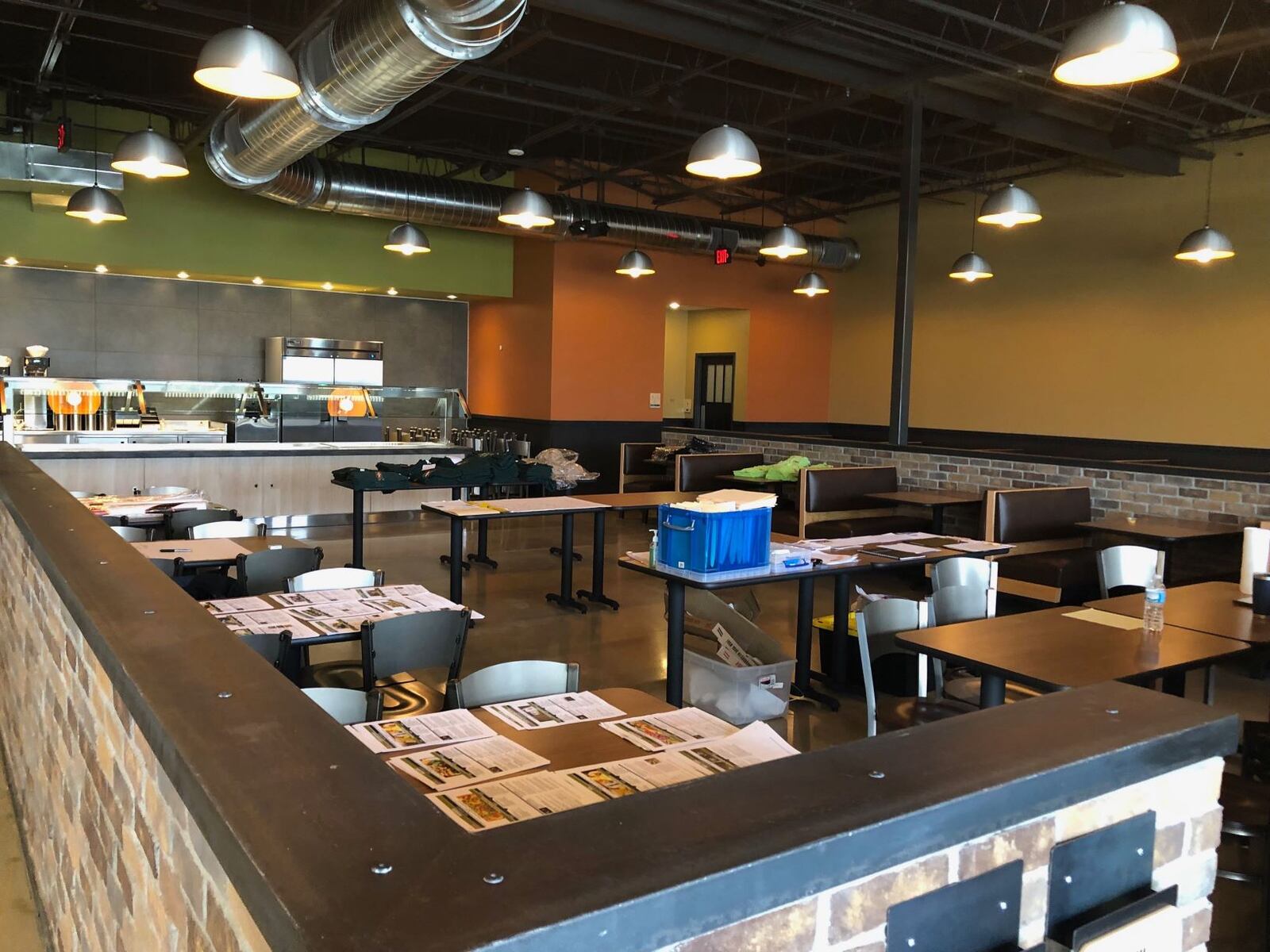 Jason’s Deli is now hiring for its first Dayton-area restaurant in Beavercreek.
