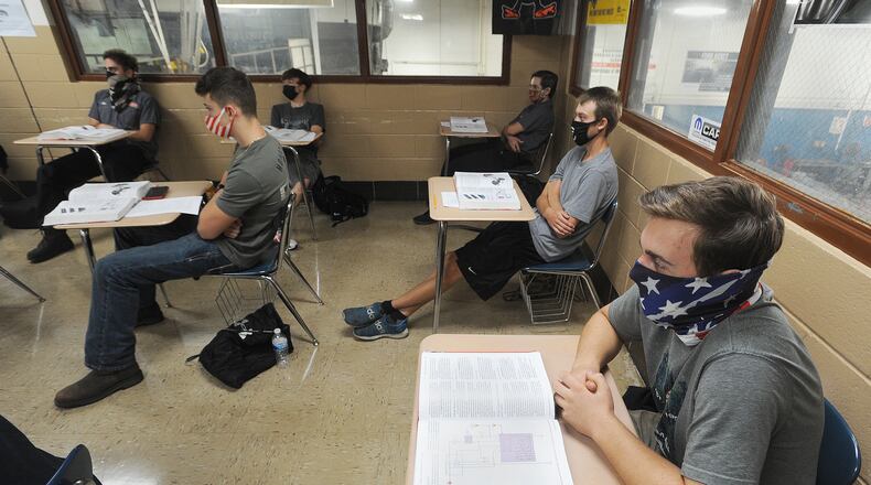 Fairmont High School students get back to in-person classes. MARSHALL GORBY\STAFF