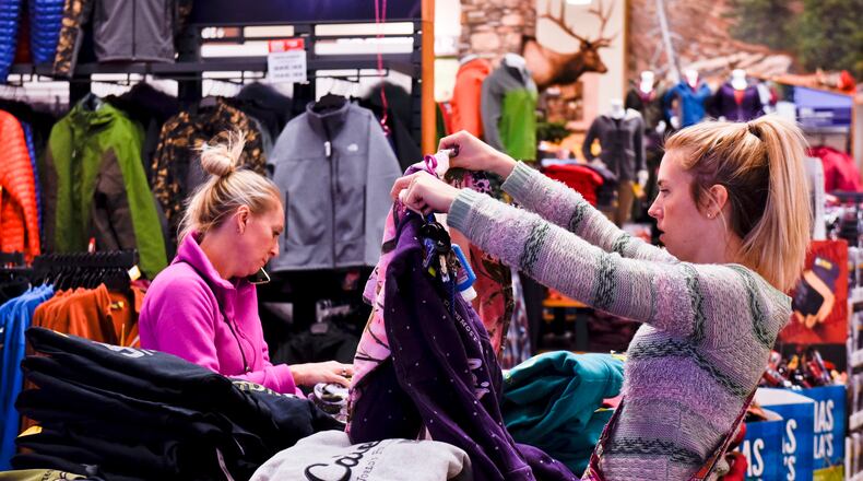 As shoppers head back to malls and stores to exchange unwanted gifts, retailers stand to lose billions in fraudulent returns.