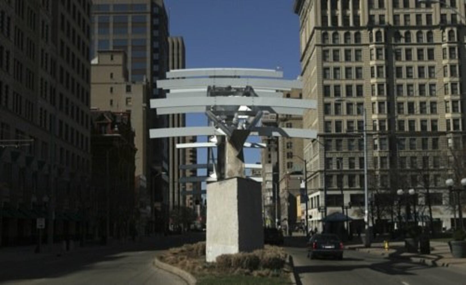 'Flyover' sculpture repaired