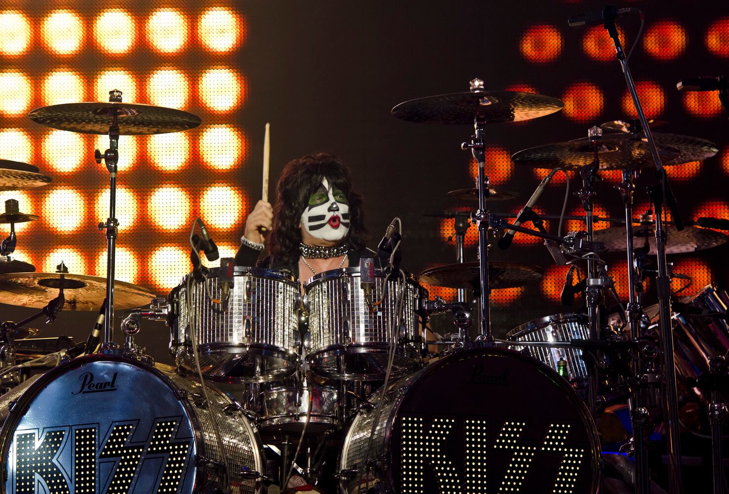KISS rocks Riverbend Music Center
