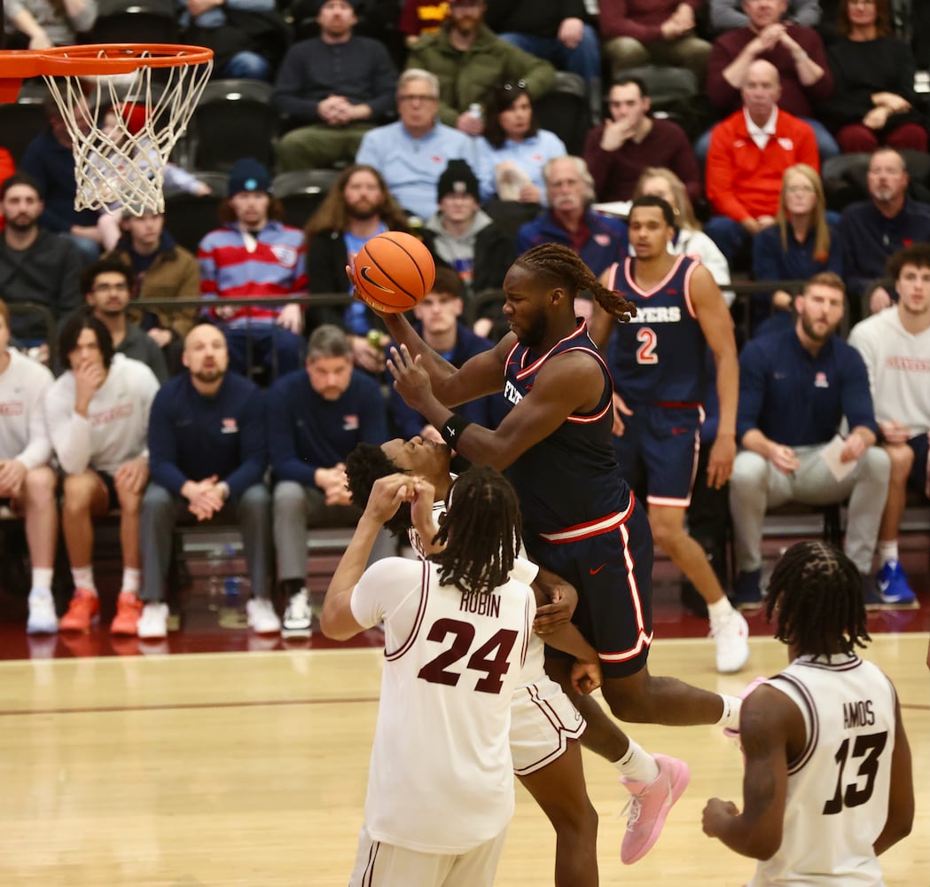 Dayton vs. Loyola Chicago