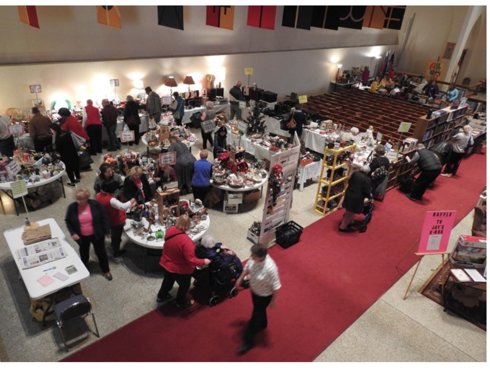 Christ Episcopal Church’s Women of the Parochial Society, one of eight women’s groups at the church at the time, launched Waffle Shop in 1929.  The holiday fundraiser has grown over the years.